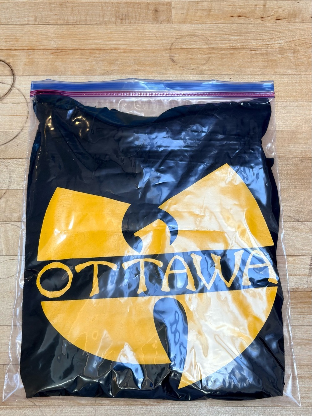 Ottawa/Wu-Tang collab Graphic Tee - Black with Yellow Logo - Picture 4 of 7